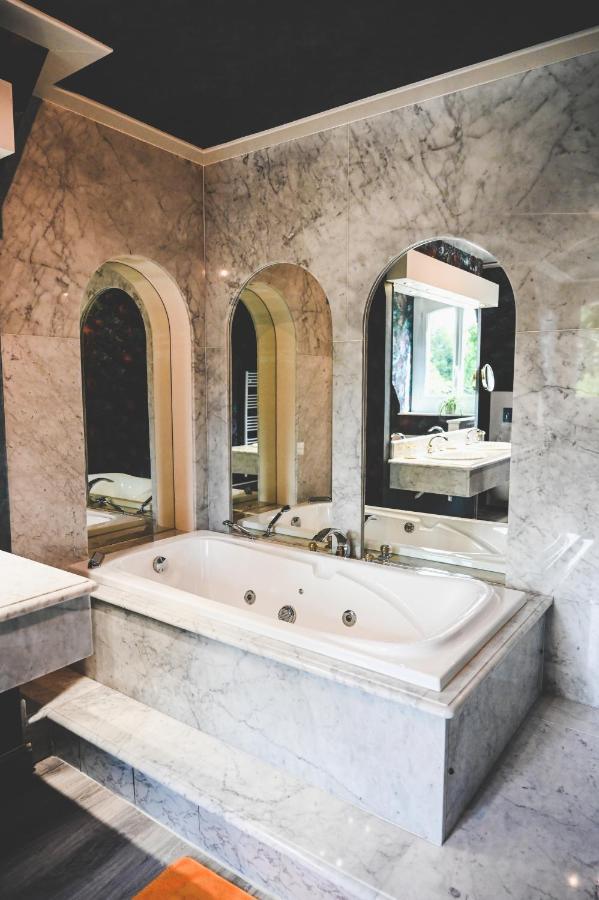 Bed and Breakfast La Fontaine Dort Tessy-sur-Vire Zewnętrze zdjęcie
